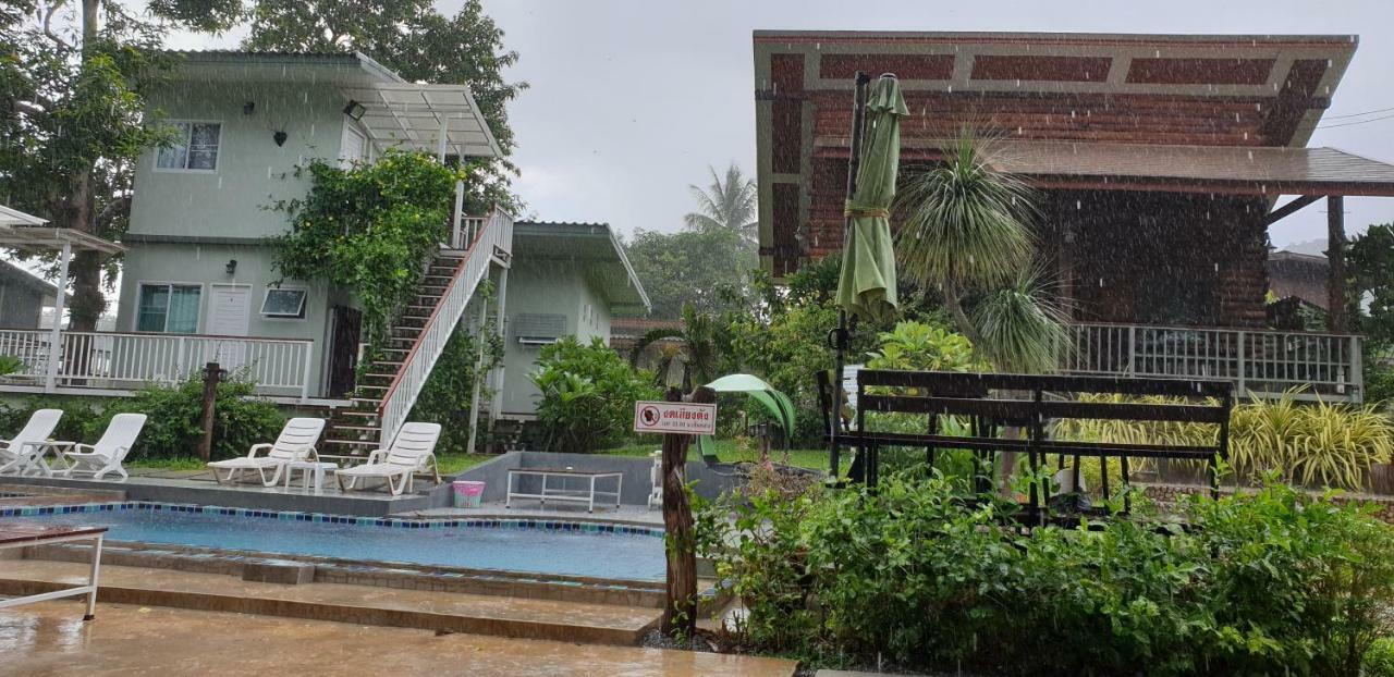 Takaidao Vintage Home Kanchanaburi Dış mekan fotoğraf